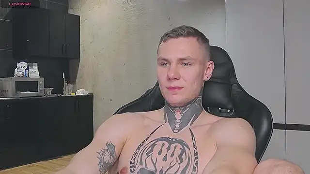 Snapshot of Lechery_boy chatting on January 15, 3:07 pm Lechery boy online show from January 15, 3:07 pm