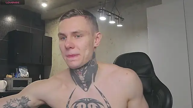 Snapshot of Lechery_boy chatting on January 20, 3:39 pm Lechery boy online show from January 20, 3:39 pm