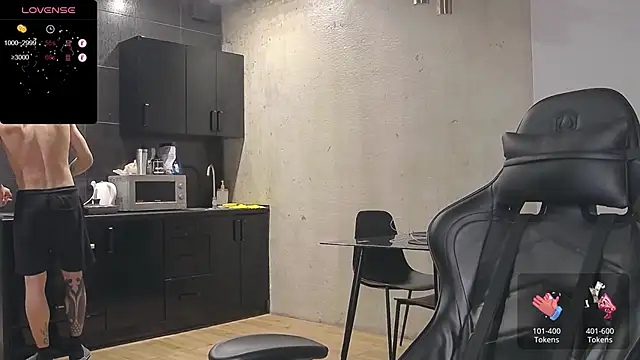 Snapshot of Lechery_boy chatting on January 26, 5:02 pm Lechery boy online show from January 26, 5:02 pm