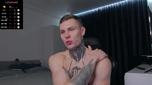 Snapshot of Lechery_boy chatting on January 28, 11:07 pm Lechery boy online show from January 28, 11:07 pm