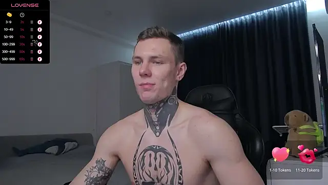 Snapshot of Lechery_boy chatting on February 1, 11:10 am Lechery boy online show from February 1, 11:10 am