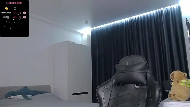 Snapshot of Lechery_boy chatting on February 4, 2:21 pm Lechery boy online show from February 4, 2:21 pm