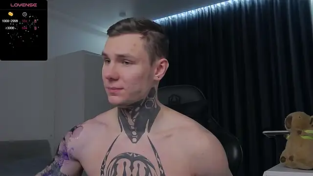 Snapshot of Lechery_boy chatting on February 8, 1:44 pm Lechery boy online show from February 8, 1:44 pm