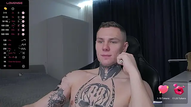 Snapshot of Lechery_boy chatting on February 15, 11:06 am Lechery boy online show from February 15, 11:06 am