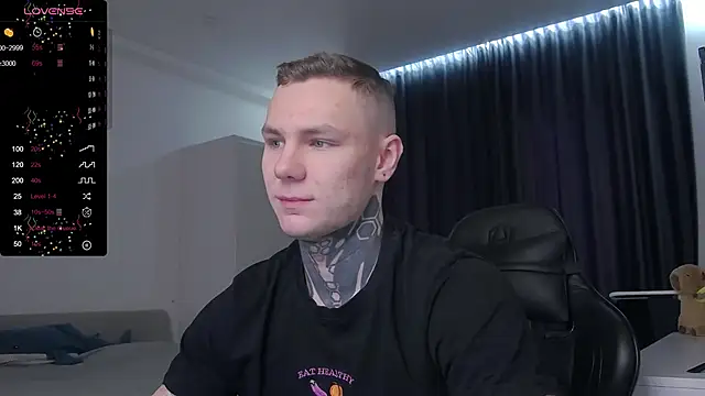 Snapshot of Lechery_boy chatting on February 16, 7:59 am Lechery boy online show from February 16, 7:59 am