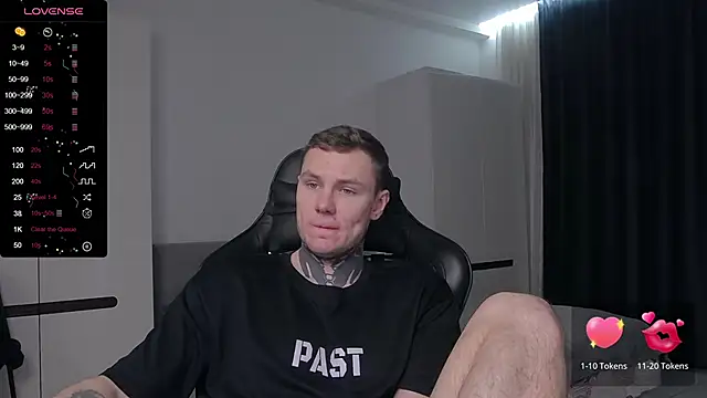 Snapshot of Lechery_boy chatting on March 12, 8:10 pm Lechery boy online show from March 12, 8:10 pm