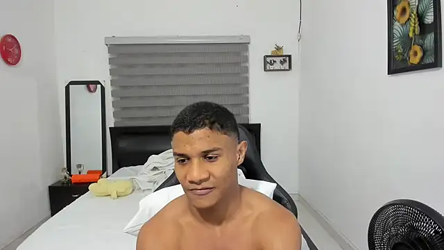 corzoethan online show from November 19, 11:16 pm