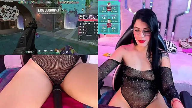 Snapshot of ValentinaGames chatting on December 14, 7:29 am ValentinaGames online show from December 14, 7:29 am