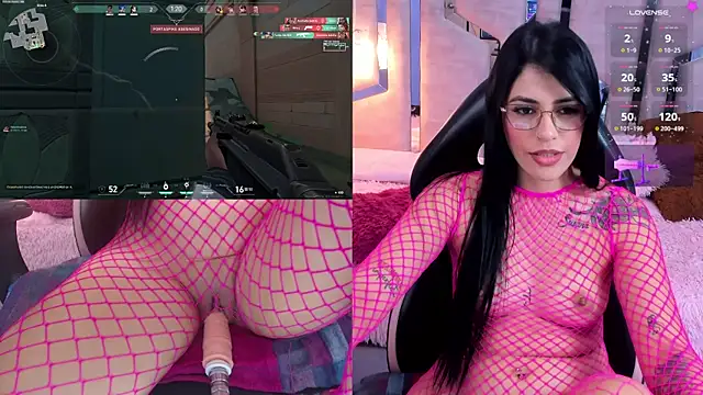 Snapshot of ValentinaGames chatting on January 7, 7:20 am ValentinaGames online show from January 7, 7:20 am
