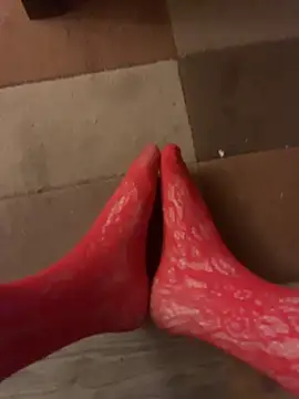 footsy35 online show from January 17, 8:08 am