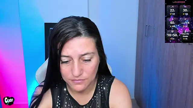 Saskyaa online show from October 5, 4:38 pm