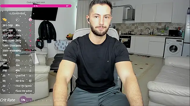 ZackFraser online show from January 4, 8:06 am