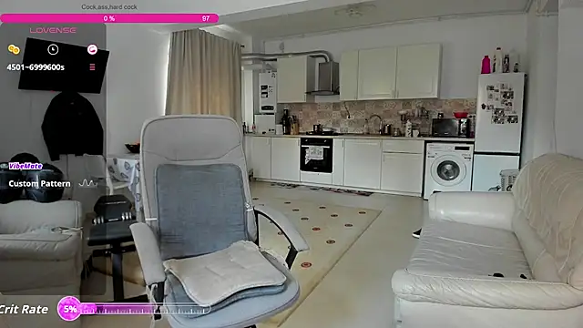 ZackFraser online show from October 19, 7:31 am