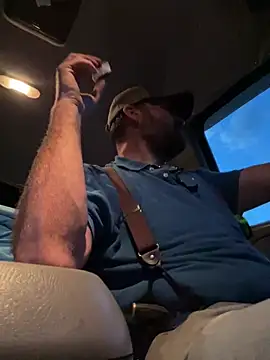 Onesieboy4daddys online show from March 15, 11:55 pm