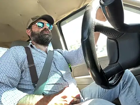 Onesieboy4daddys online show from April 7, 7:58 pm