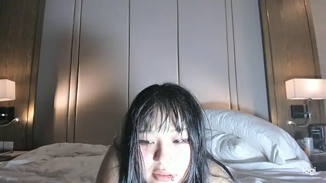 hee young11 online show from March 20, 8:19 pm