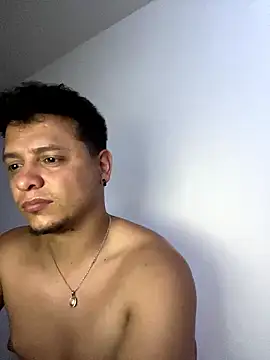 MITCHELL BURNS online show from January 19, 2:59 am