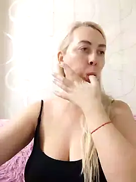 HotJanet online show from January 12, 7:31 pm