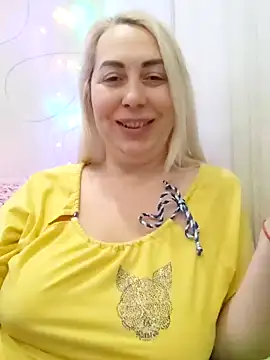 HotJanet online show from January 13, 3:26 pm