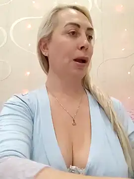 HotJanet online show from January 14, 6:28 pm