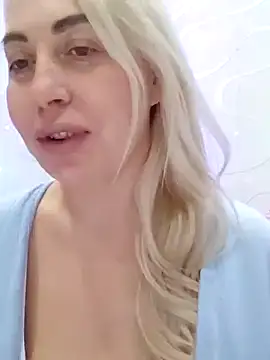 HotJanet online show from January 15, 9:30 pm