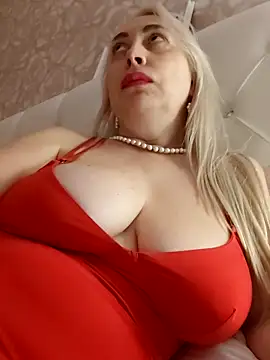 HotJanet online show from January 28, 6:49 pm