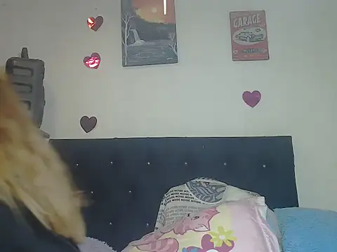 Snapshot of valerivegass chatting on November 21, 4:16 pm valerivegass online show from November 21, 4:16 pm