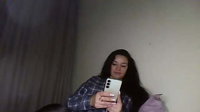 Linusya online show from November 25, 6:19 pm