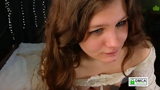 Snapshot of Charlotte_wow chatting on March 11, 11:04 pm Charlotte wow online show from March 11, 11:04 pm