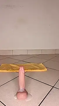 Snapshot of Perqueen chatting on November 2, 9:50 pm Perqueen online show from November 2, 9:50 pm