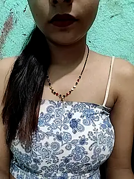 Snapshot of samaya-21 chatting on March 12, 9:34 am samaya-21 online show from March 12, 9:34 am