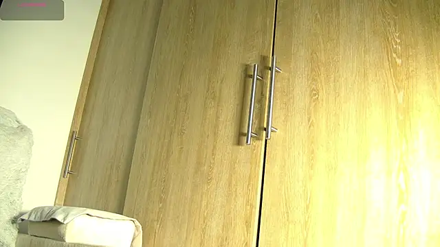 aidaadams online show from November 21, 11:31 am