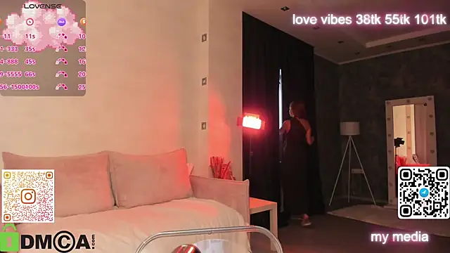 Tracy-Taylor online show from November 8, 9:09 am