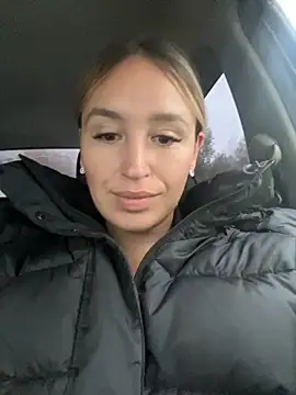 StasyWood online show from October 2, 1:01 am