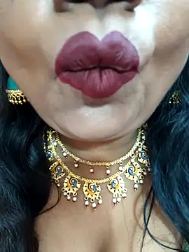 YR-SHIVANI online show from January 31, 7:11 pm