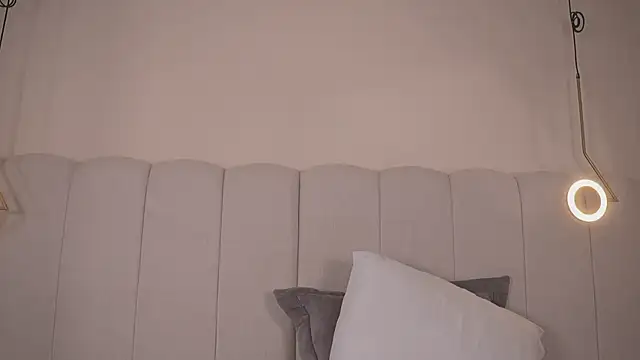 Abby-me online show from October 19, 12:50 pm