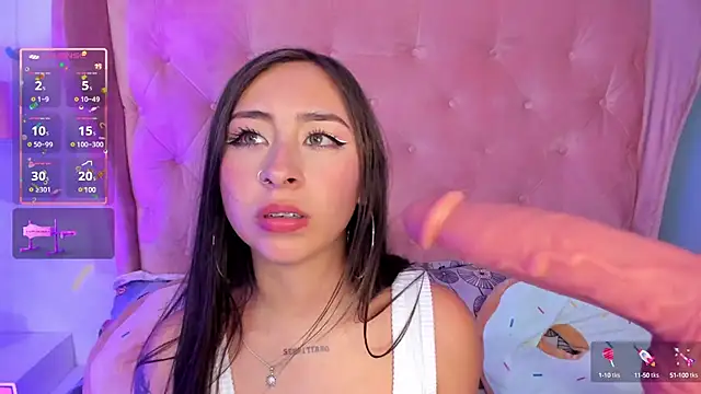 Snapshot of _cloe_martinez chatting on January 14, 9:20 pm cloe martinez online show from January 14, 9:20 pm