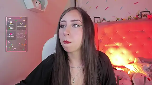 Snapshot of _cloe_martinez chatting on February 10, 9:36 pm cloe martinez online show from February 10, 9:36 pm