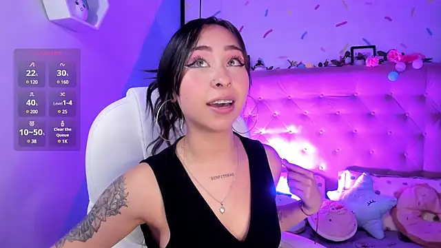 Snapshot of _cloe_martinez chatting on February 27, 2:42 am cloe martinez online show from February 27, 2:42 am