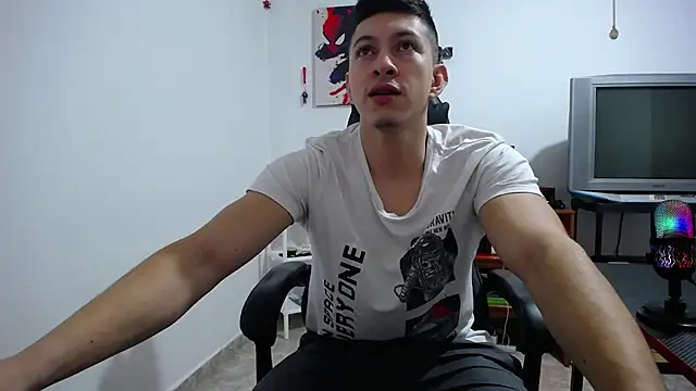 Iam yourbabyprincess XD online show from October 31, 11:06 pm