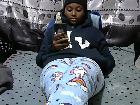 Sweet kelsiey online show from March 6, 10:15 pm