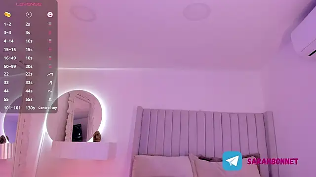 sarah-bonneth online show from February 20, 11:31 am