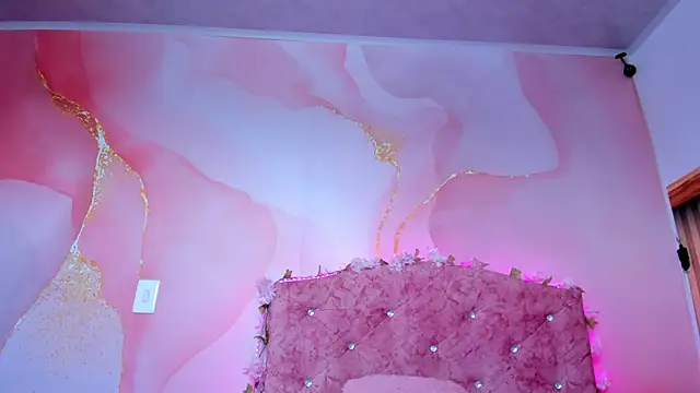 Khassia f32 online show from March 10, 5:07 pm