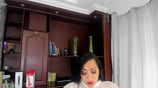 Snapshot of MelissaaCortes chatting on January 8, 7:24 am MelissaaCortes online show from January 8, 7:24 am