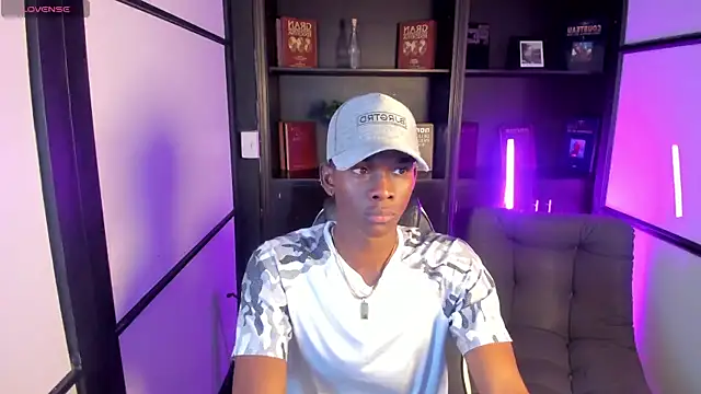 Snapshot of JacksonMuller_ chatting on October 31, 1:12 pm JacksonMuller online show from October 31, 1:12 pm