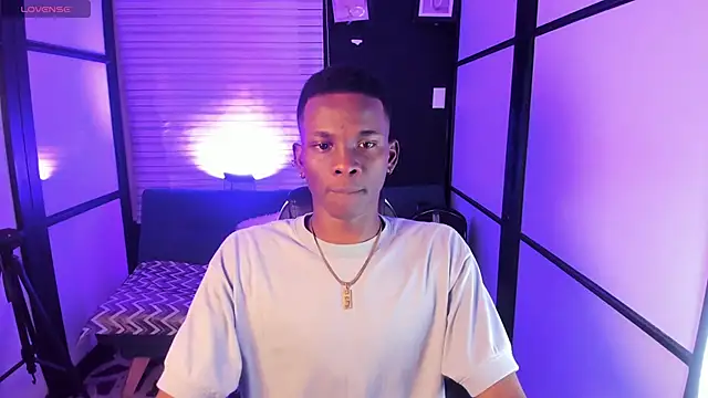 Snapshot of JacksonMuller_ chatting on November 4, 2:27 pm JacksonMuller online show from November 4, 2:27 pm