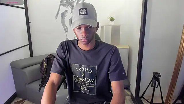 Snapshot of JacksonMuller_ chatting on November 12, 1:00 pm JacksonMuller online show from November 12, 1:00 pm