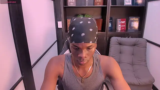 Snapshot of JacksonMuller_ chatting on November 19, 1:33 pm JacksonMuller online show from November 19, 1:33 pm