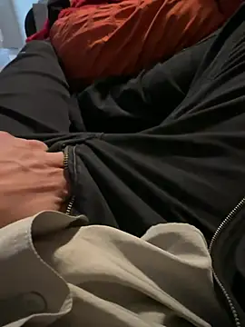 Elisabethandjack online show from January 17, 3:39 pm