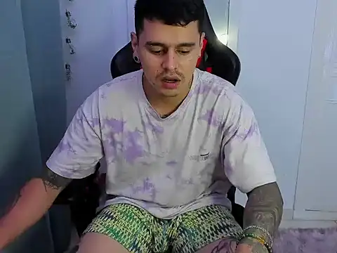 E Moon online show from October 7, 3:47 am